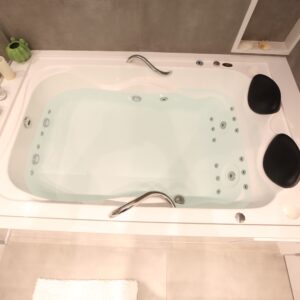 BANHEIRA MIAMI COM HIDROMASSAGEM MASTER LUXO