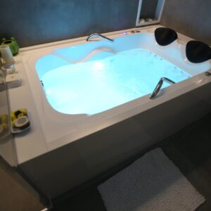 BANHEIRA MIAMI CLEAN COM HIDRO